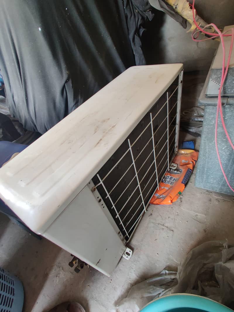 orient split 1.5 ton 1