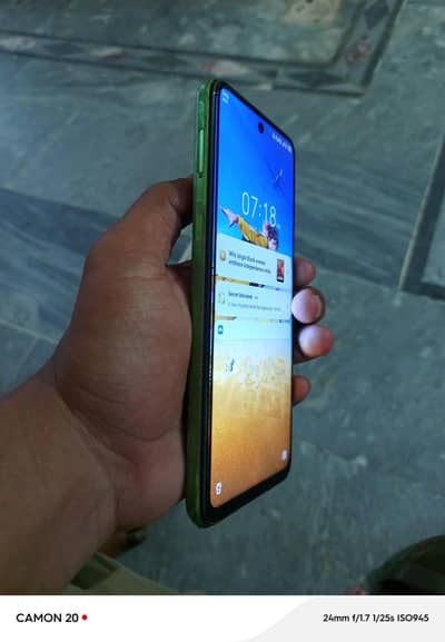 Infinix Hot 12