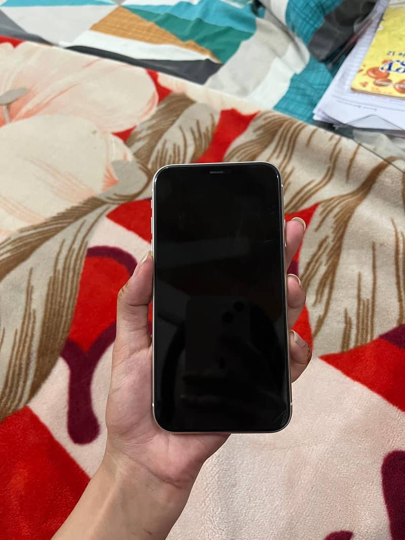 Apple iPhone 11 1