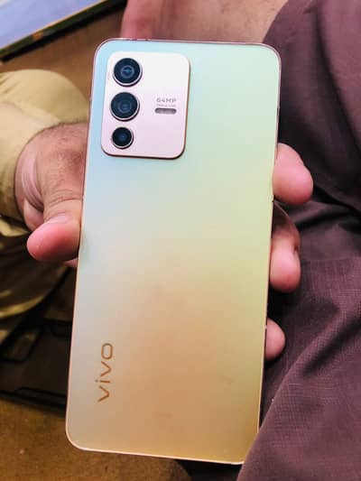 Vivo V23