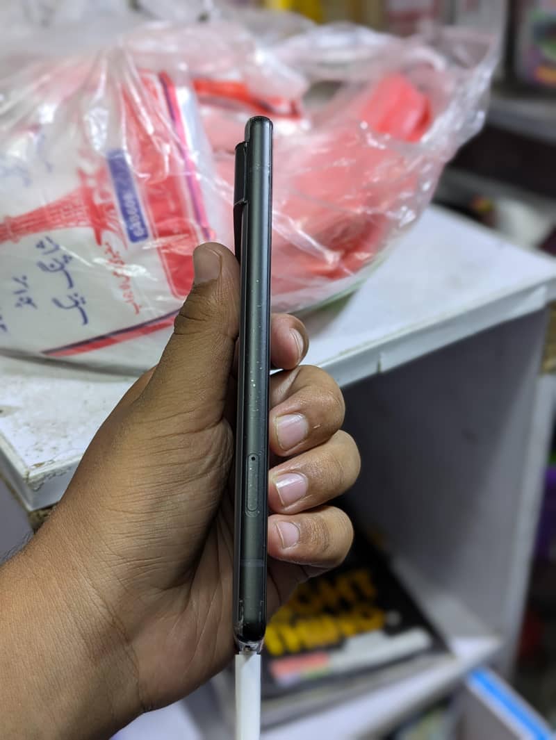 Google Pixel 6 5