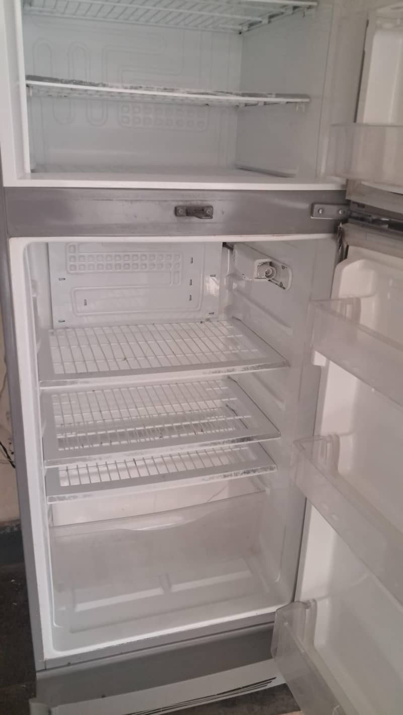 Refrigerator 1