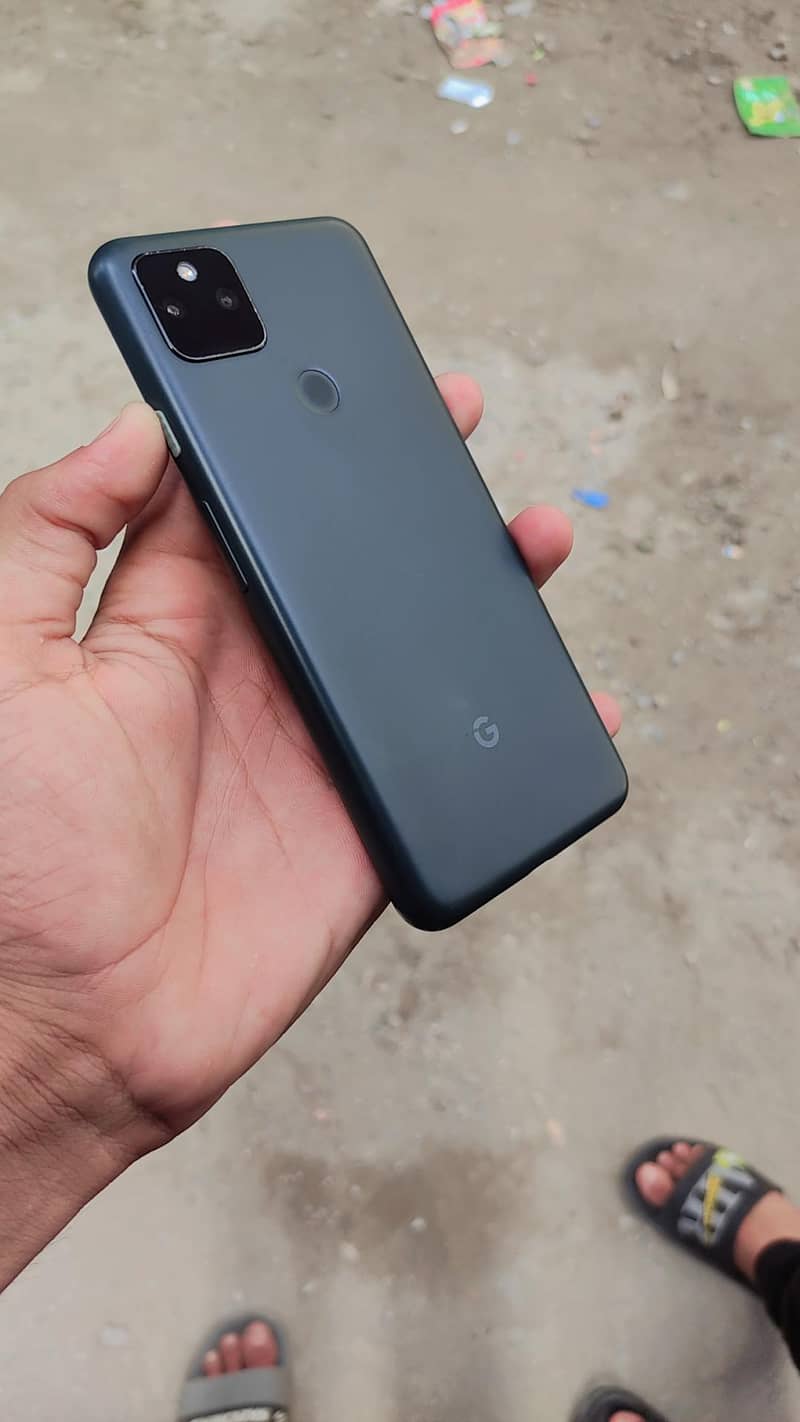 Google Pixel 5a 1