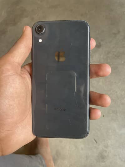 Apple iPhone XR