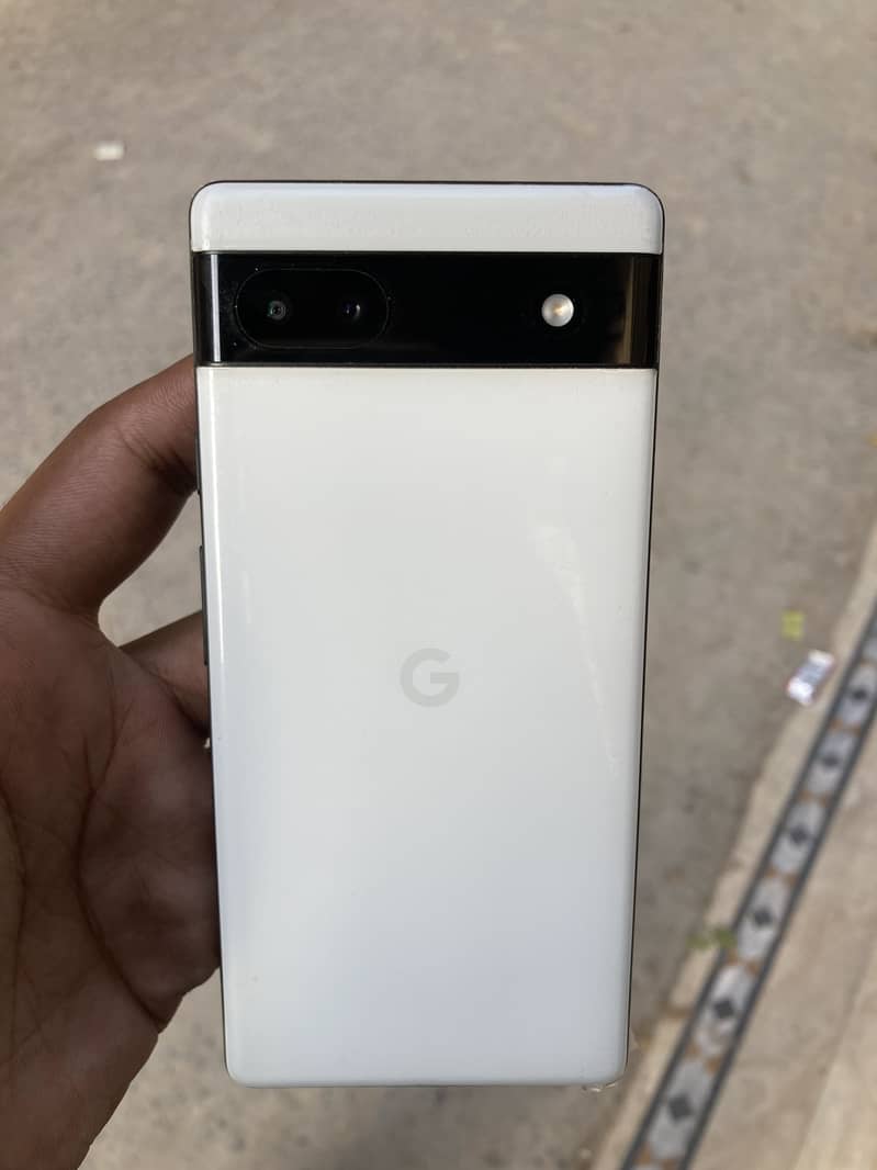 Google Pixel 6a 5