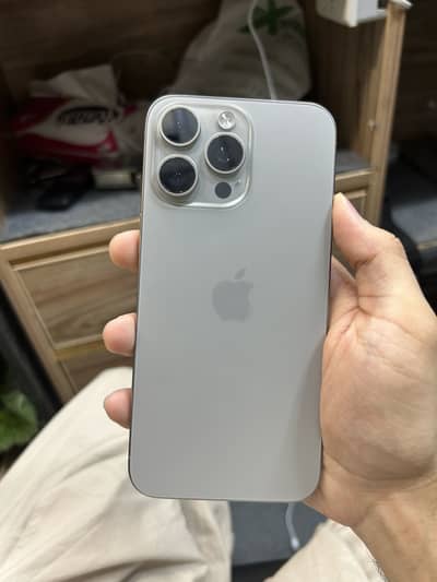 Apple iPhone 15 Pro Max