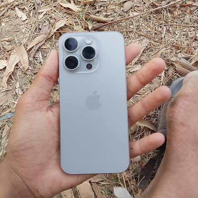 Apple iPhone 15 Pro Max