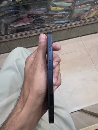 Apple iPhone 14