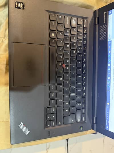 Hp i5 laptop 10/10 condition