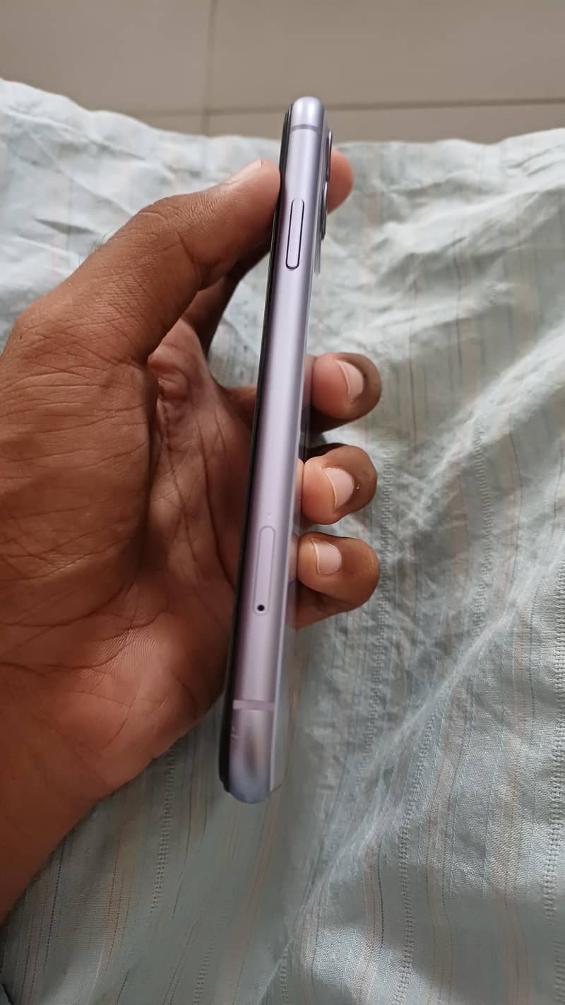 IPHONE 11 JV 1