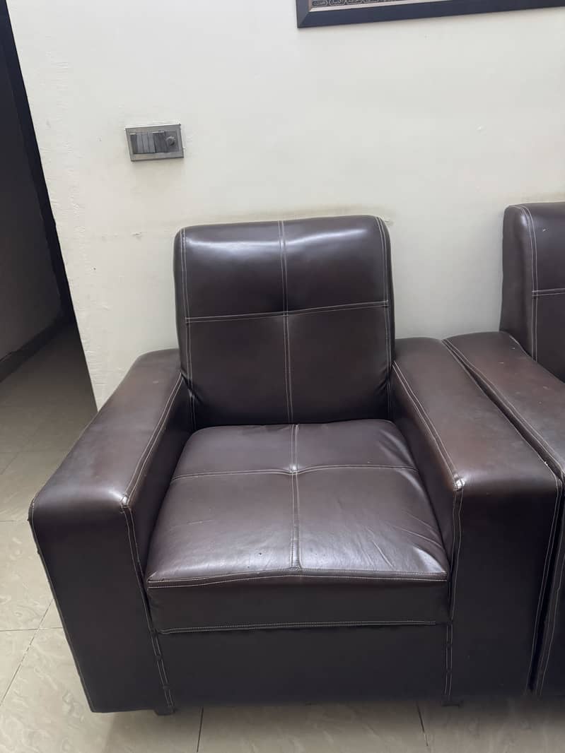 Sofa Set 5 Seater 2