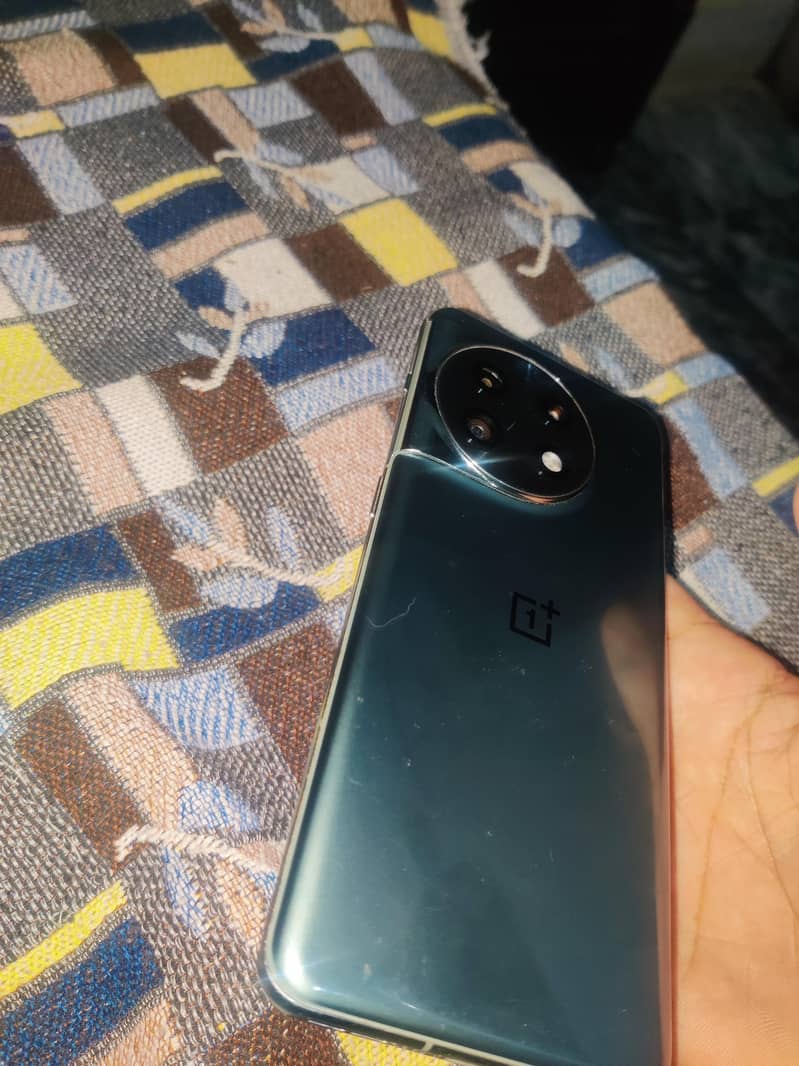 One Plus 11 1