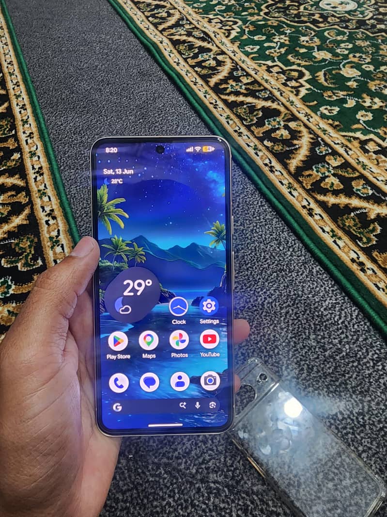 Google Pixel 8 2