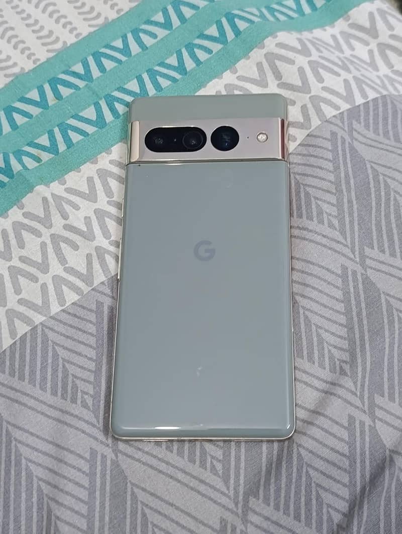 Google Pixel 7 Pro 0