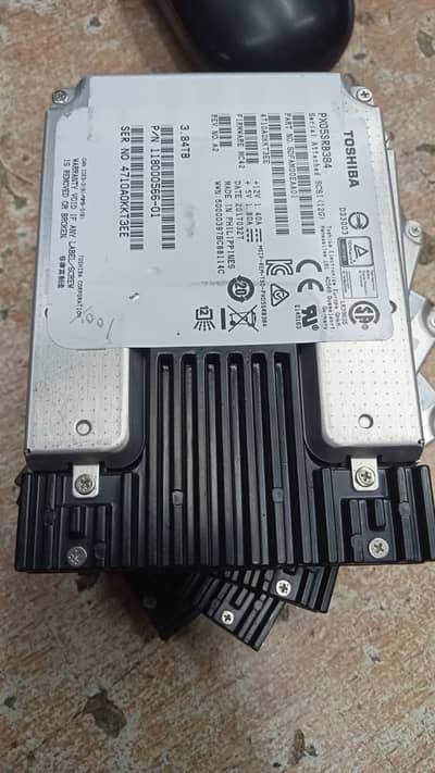 SAS SSD 3.84 TB 12GBPS & 1.6 TB 12GBPS