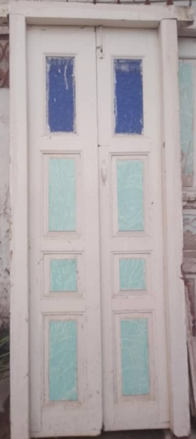 used darwaze and khirkian tahli ki chokat k sath available for sale
