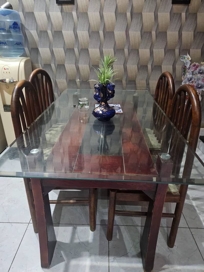 Dining Table & chairs 1