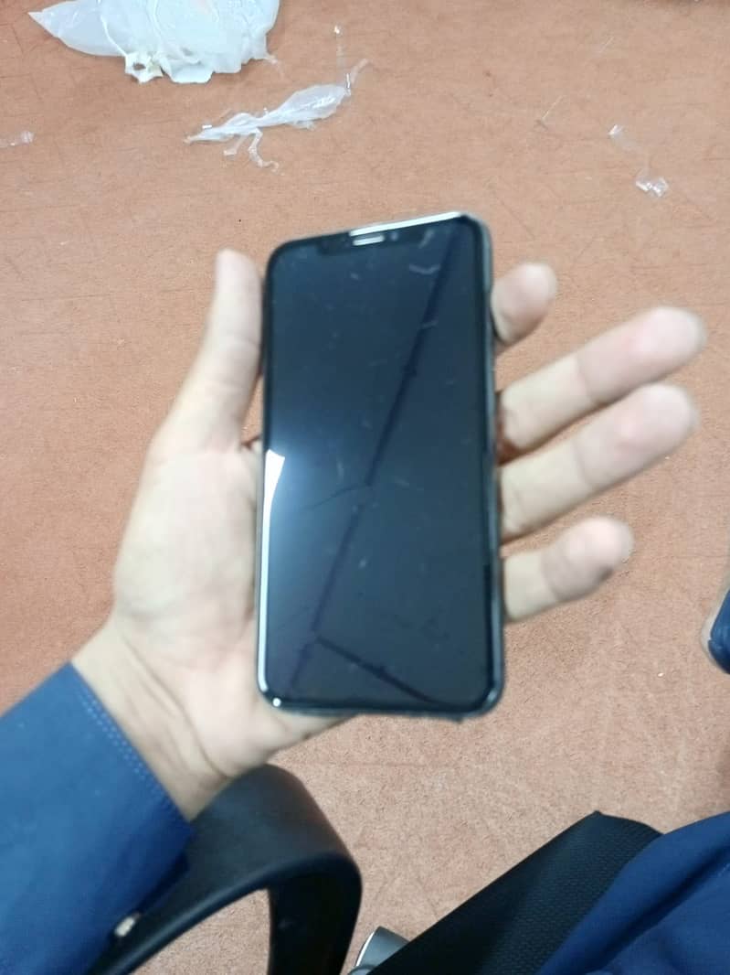 Apple iPhone X 1