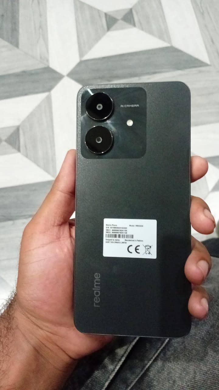 Realme Note 60x 2