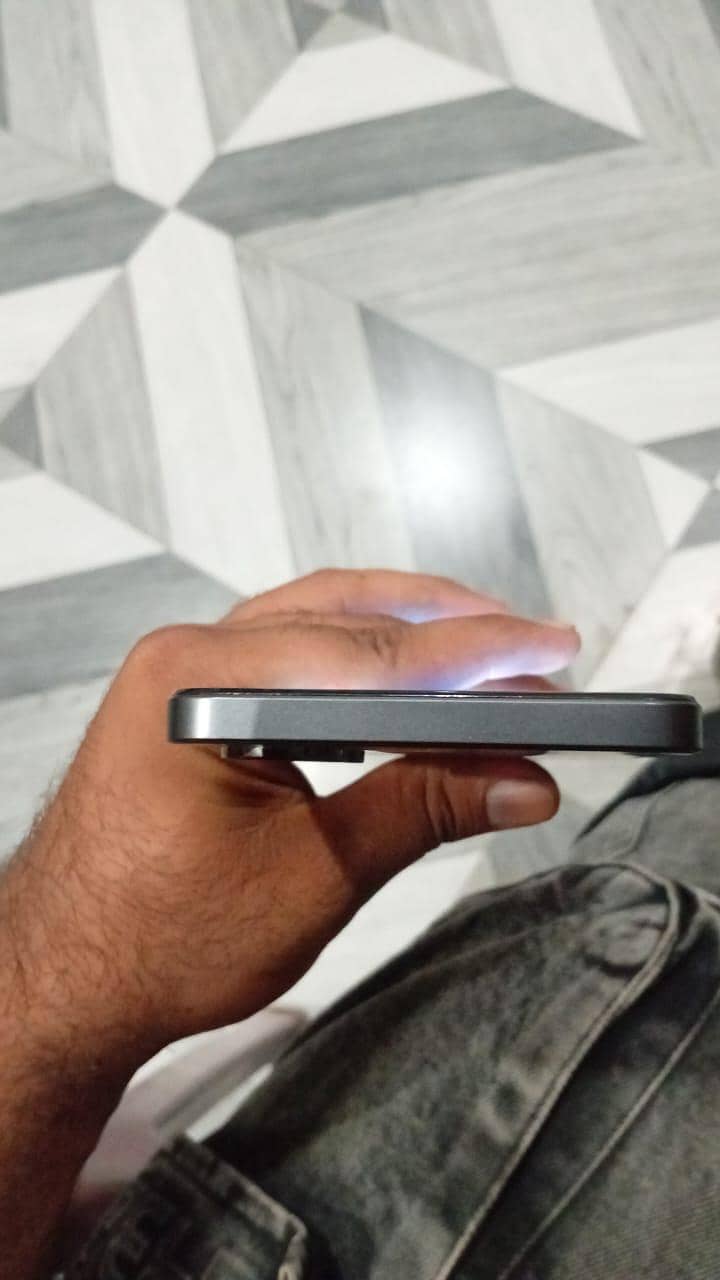 Realme Note 60x 5