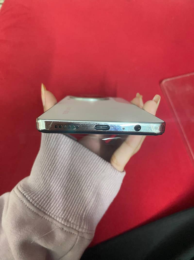 Tecno CAMON 30 1