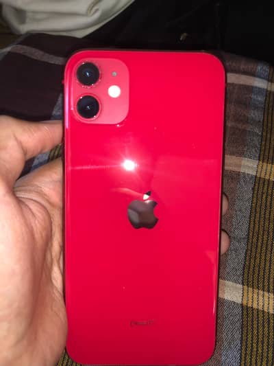 iPhone 11 128GB iOS 26.5