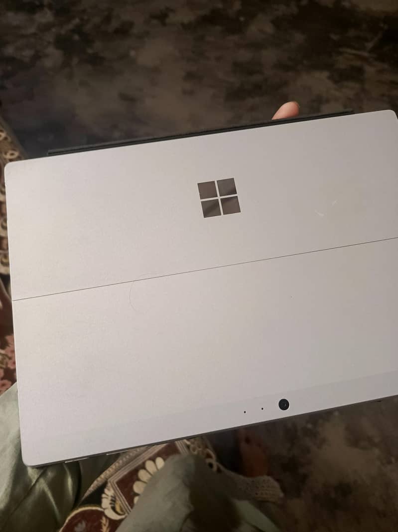 MICROSOFT SURFACE PRO 5 2