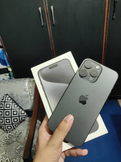 iPhone 15 Pro Max 256gb JV With Box