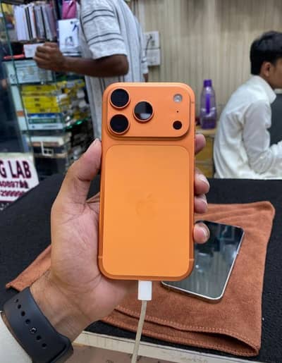 iPhone Xr converted to iPhone 17pro