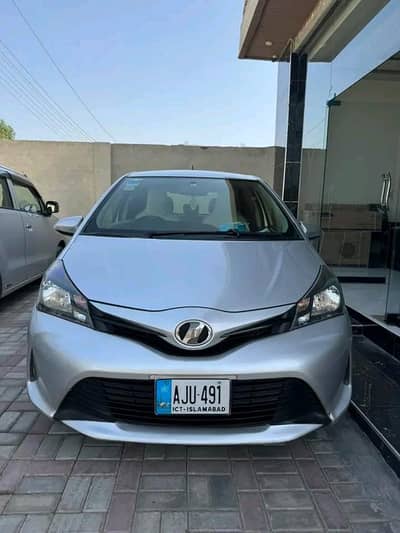 Toyota Vitz 2014