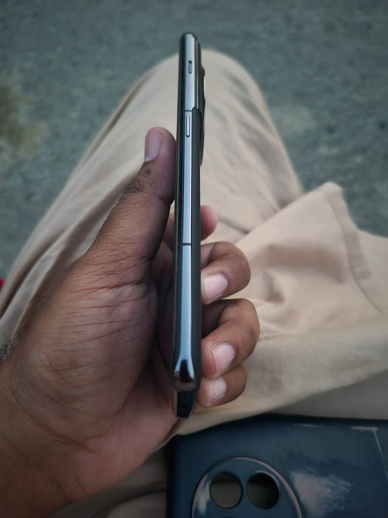 One Plus 11 2