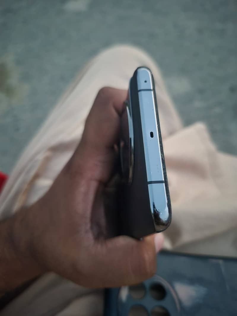 One Plus 11 4