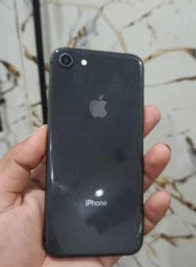 Apple iPhone 8