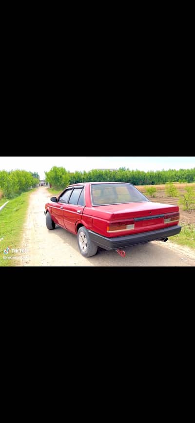 Nissan Sunny 1986