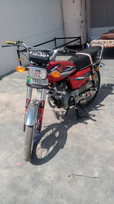 CG 125