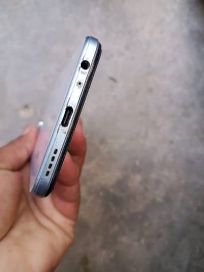 Vivo Y21