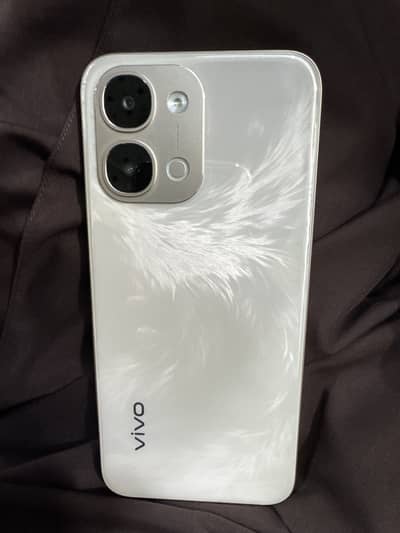 Vivo Y31D 8/256.11 months warranty pin pack condition