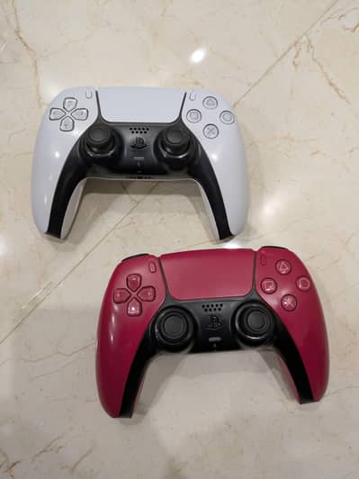 Ps5 Controller with box 2 pcs Pink & White mint condition