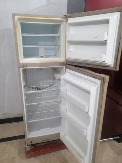 Dawlance Fridge