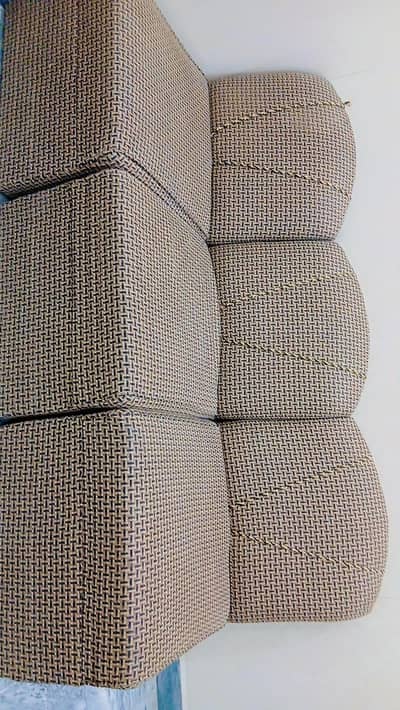 3 Seater Sofa for Sale – Good Condition