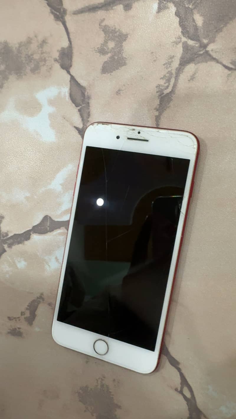 Apple iPhone 7 Plus 3