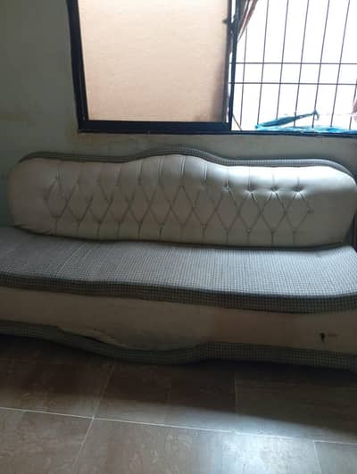 Sofa set