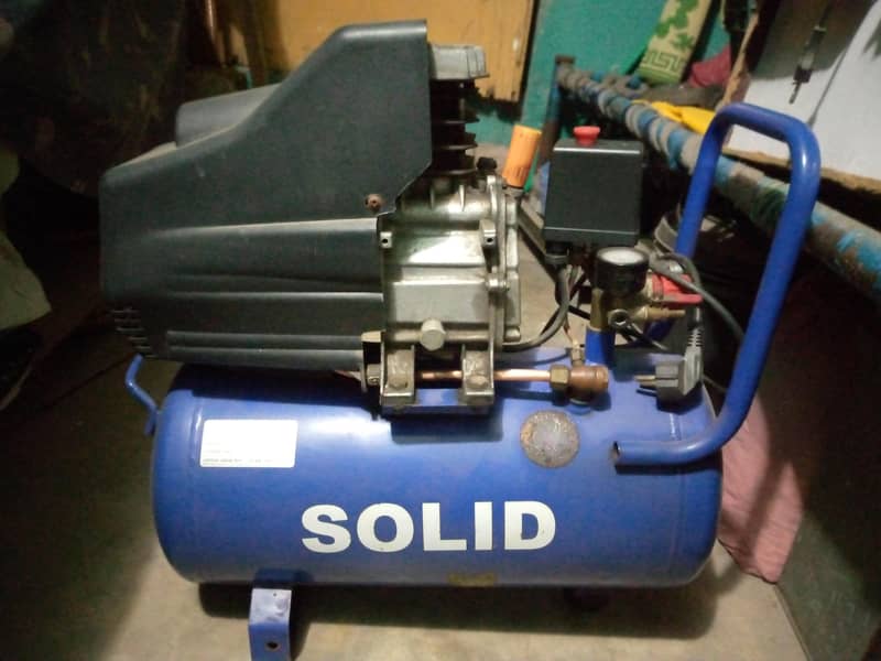 Air compressor machine Solid 1