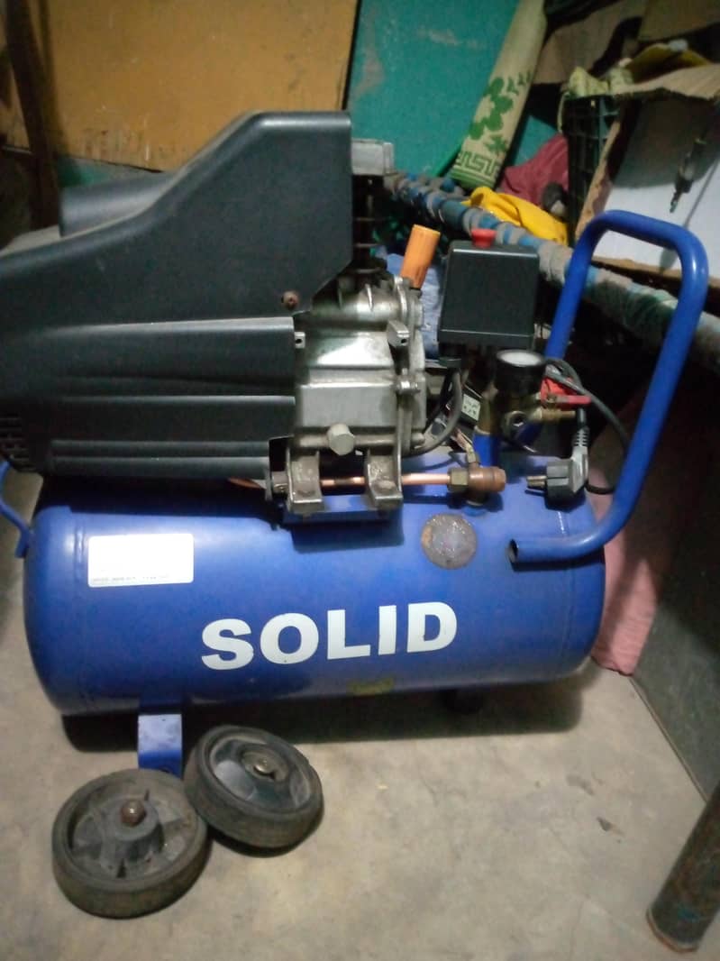 Air compressor machine Solid 2