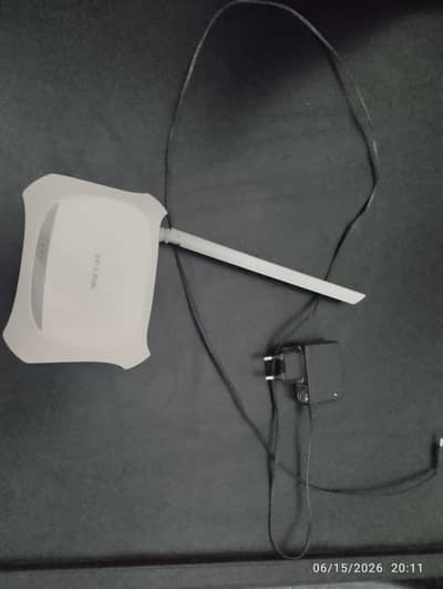 TP-Link TL-WR720N 150Mbps Wireless WiFi Router with Adapter