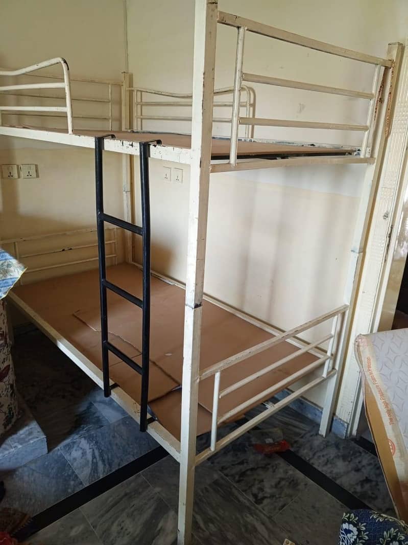 BUNK BED 0