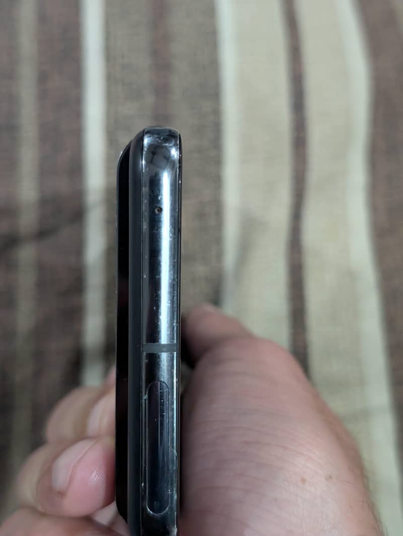 Google Pixel 8 Pro 2