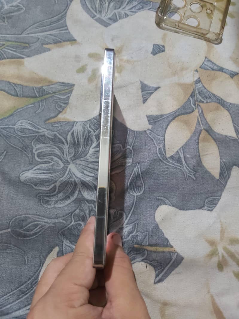 Infinix Note 40 2