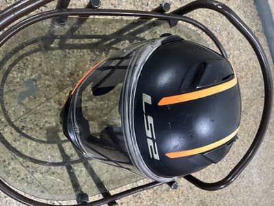 Ls2 flip up helmet