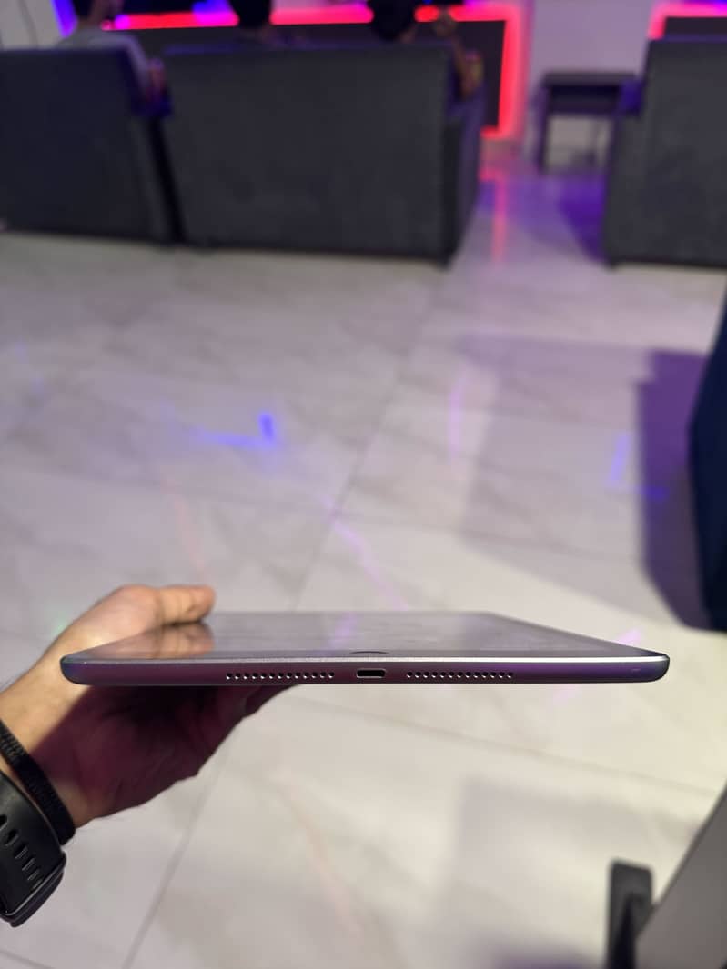 iPad 6th Generation 3